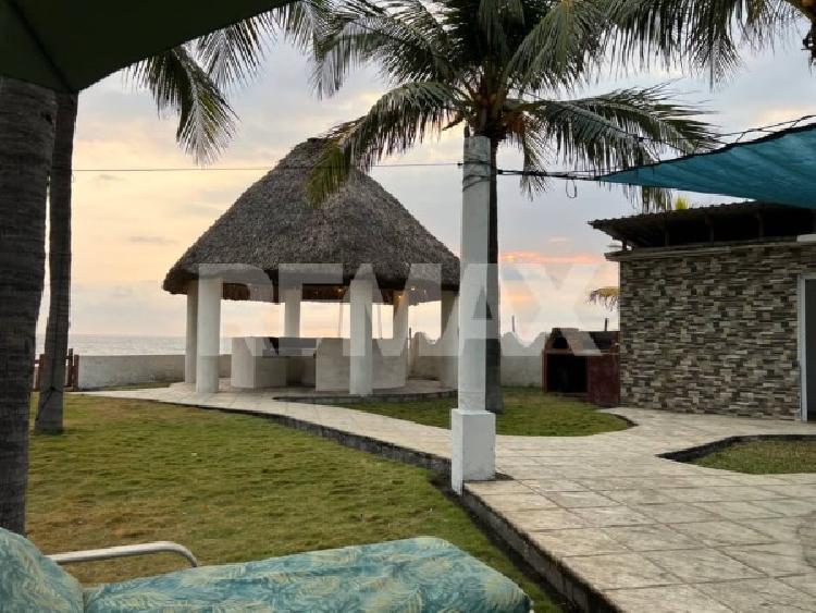 CASA FRENTE AL MAR EN VENTA - Miniatura 12