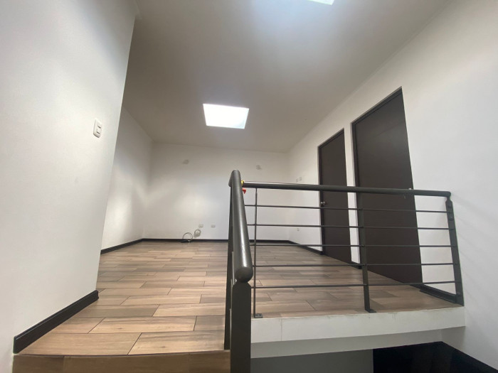 Casa en Venta en Res. Villas del Condado 2, S.M.P - Miniatura 8