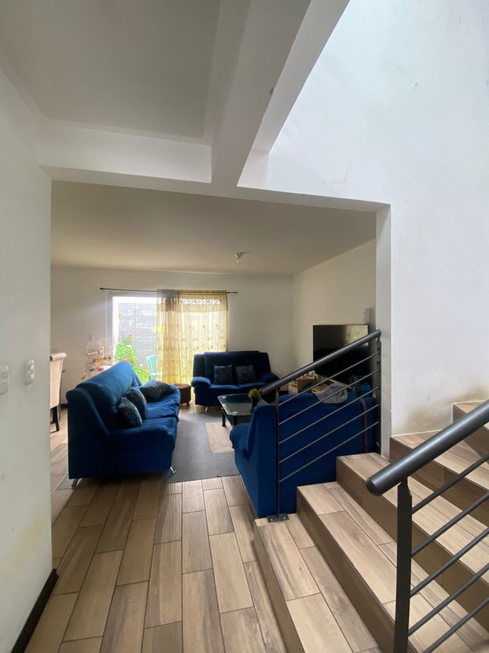 Casa en Venta en Res. Villas del Condado 2, S.M.P - Miniatura 3