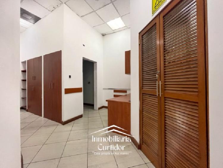 EDIFICIO DESIGN CENTER, ZONA 10 - Image 2