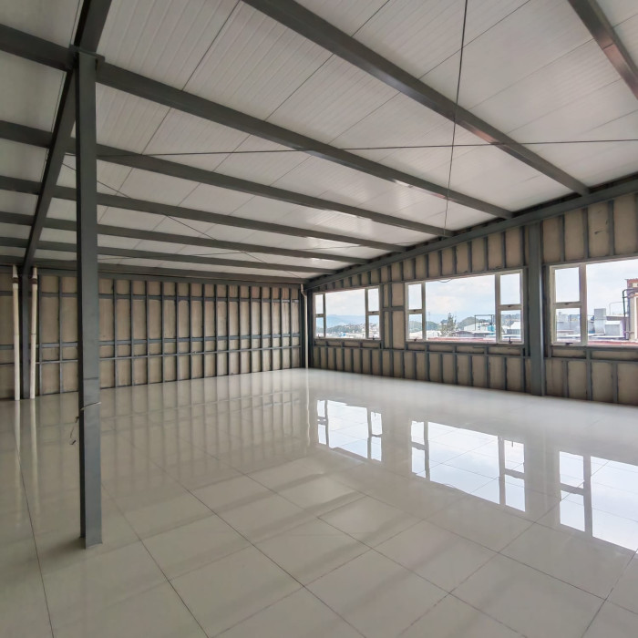 Rento Oficina Comercial zona 12 Plaza Canada - Miniatura 14